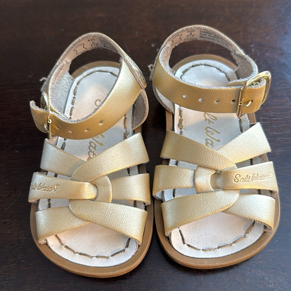 Salt Water Sandals by Hoy Gold Toddler Girls Leather Sandals